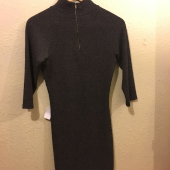 Ribbed Mock Neck Bodycon | Etiquette​ - Picture 3 of 4